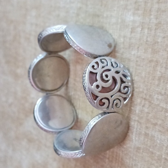 Kenneth Cole Reaction Silver Tone Elastic Fit Bracelet - Picture 4 of 8